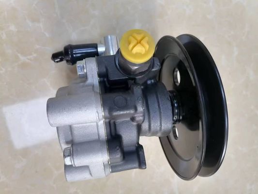 44320-26063 Pompa kemudi untuk Toyota Hiace Van RZH114 Dengan teknologi canggih