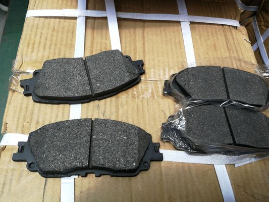 04465-33480 Pad Disc Brake Depan Untuk Toyota Camry 2018 Mobil Fitting Dan Smooth Braking