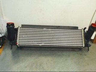 Bagian Intercooler 14461-4JA0B Cocok untuk Nissan NAVARA D40 2008-2015