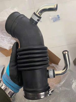 16578-VB001 OE NO. Selang Asupan Udara untuk Nissan Patrol TB45 4.5L 6 Cyl Gasoline 1997-2004