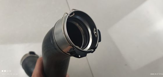Inlet udara selang turbocharger untuk NISSAN NAVARA NP300 14463-4KV0A Kinerja yang sangat baik