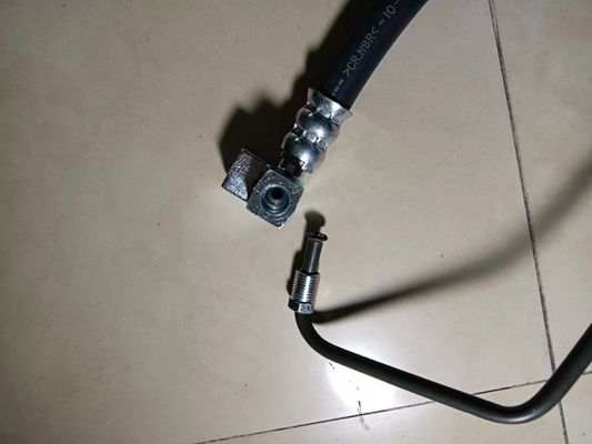 Selang tekanan kemudi tenaga 49720-9H61A Pilihan ideal untuk Nissan X-Trail T30