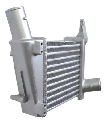 Intercooler N250-03O untuk NISSAN URVAN E25 14461-VM00A NP300 2.5TDI 2008 Kinerja Terbaik