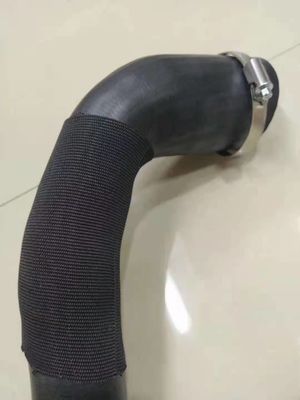 LR024305 Intercooler Throttle Body Hose Evoque L538 Throttle Body Air Intake Hose