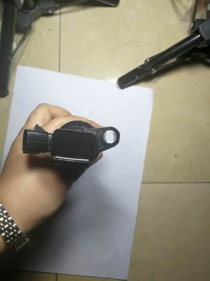 ITEM Mobil Pencil Air Kerekan Kerekan 27301-02300 Untuk Hyundai GETZ OEM Standar