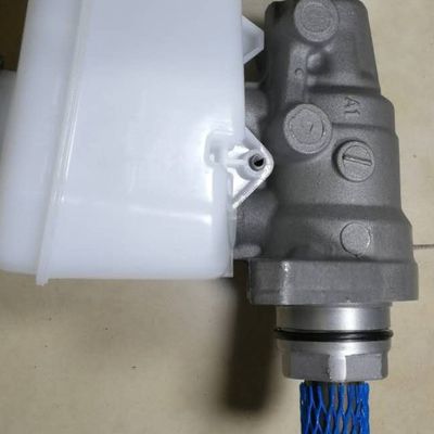 HINO Car Make Brake Master Cylinder 47208-60030 untuk Toyota Prado RHD KDJ/GRJ/RZJ120