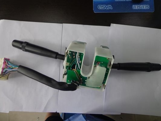 1-82360714-0 Switch kombinasi Untuk ISUZU FRR OEM NO 1823607140