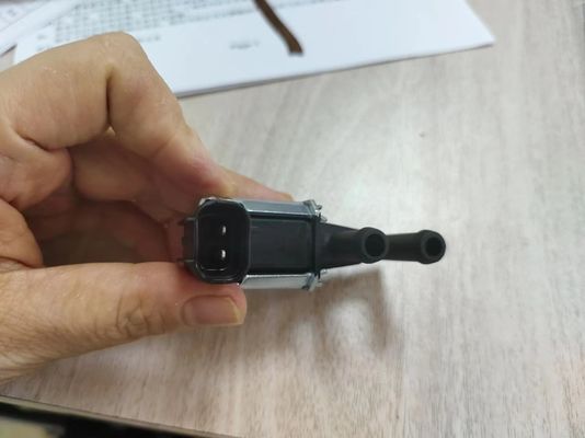 Klep Solenoid Pengendalian Pemurnian untuk Mitsubishi 02-03 Lancer Colt Outlander Galant Legnum MR507781