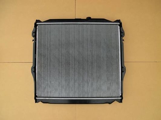 OE NO. 16400-75190 Referensi NO. TO2311 Radiator pendingin mesin untuk Toyota Prado Vzj