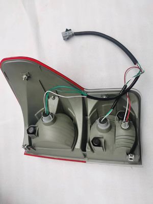 Lampu belakang 12V untuk Toyota Tundra 07-09 81560-0C070 2006- Tegangan 12V Tahun 2006- 12V