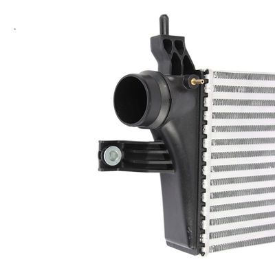 17940-0E010 Toyota Intercooler Untuk Hilux Fortune Innova 2021 2022