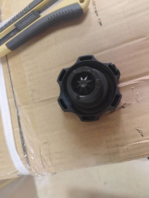 13032353 Tutup Radiator Tutup Reservoir Coolant Untuk GM Cadillac Cruze Buick