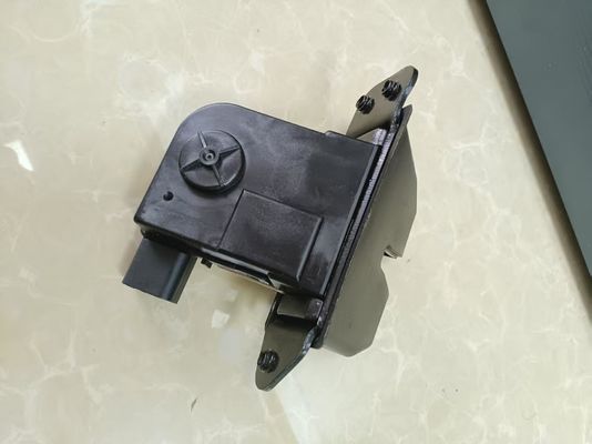 81230-3Z000 Kunci Pengunci Pintu Belakang Bagasi untuk Hyundai Santa Fe Kia Sedona Sorento 2013-2020 untuk Hyundai 2015-2018