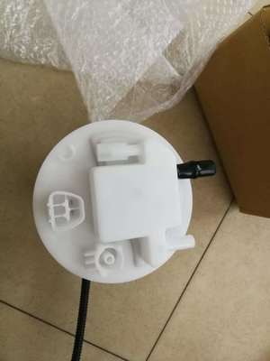 Filter bahan bakar dalam tangki OE NO. 77024-42011 dengan kertas filter impor untuk Toyota Lexus NX Rav4