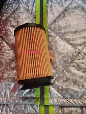 E85H D315 Filter Minyak untuk FUSO MITSUBISHI CANTER dengan Nomor OEM QC000001 dan Ukuran Standar