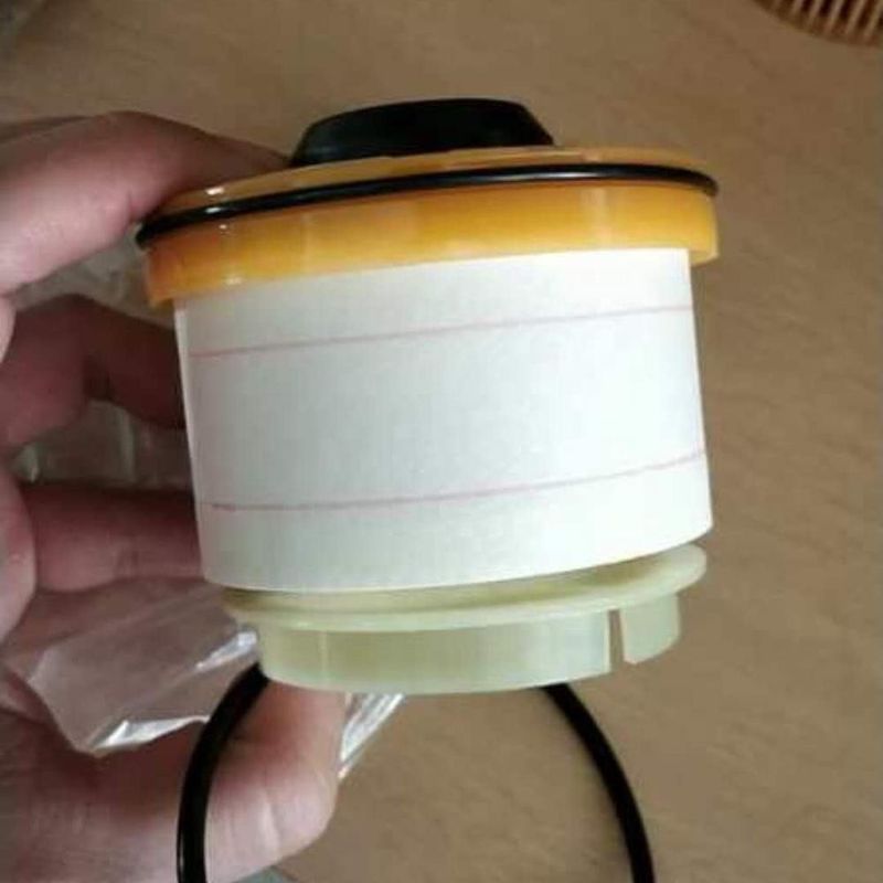 2000-2006 Tahun Filter bahan bakar 1770A025 1770A338 untuk Mitsubishi Pajero Triton L200