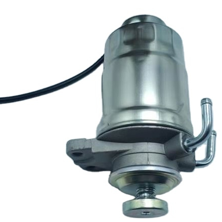 Filter bahan bakar diesel berkualitas tinggi dengan kertas filter impor untuk Mitsubishi L300 L400 ukuran standar